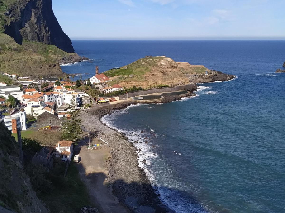 Souza Beach Apartment - Porto Da Cruz - Studio & Suite エクステリア 写真