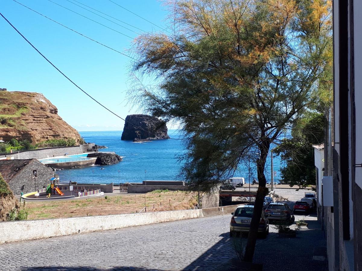 Souza Beach Apartment - Porto Da Cruz - Studio & Suite エクステリア 写真