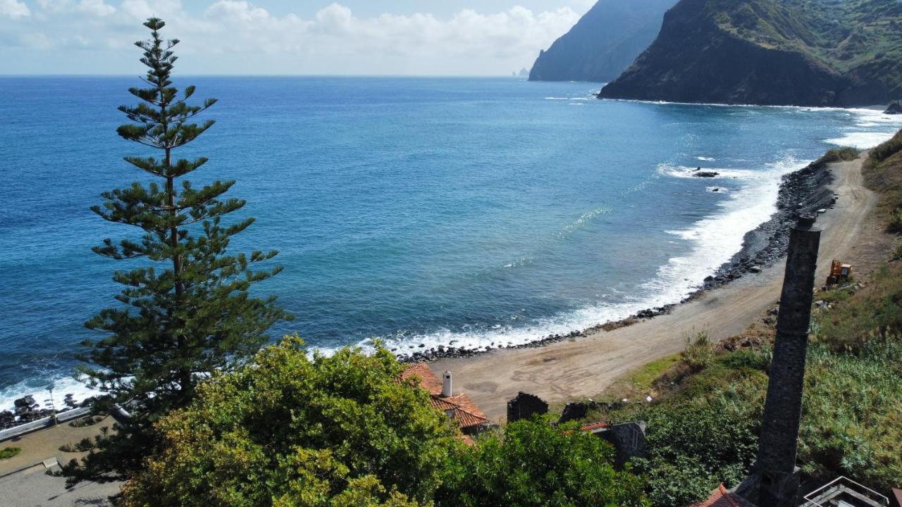 Souza Beach Apartment - Porto Da Cruz - Studio & Suite エクステリア 写真